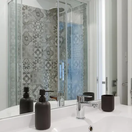 Open View - 6 Posti Letto Con Terrazzo Trieste